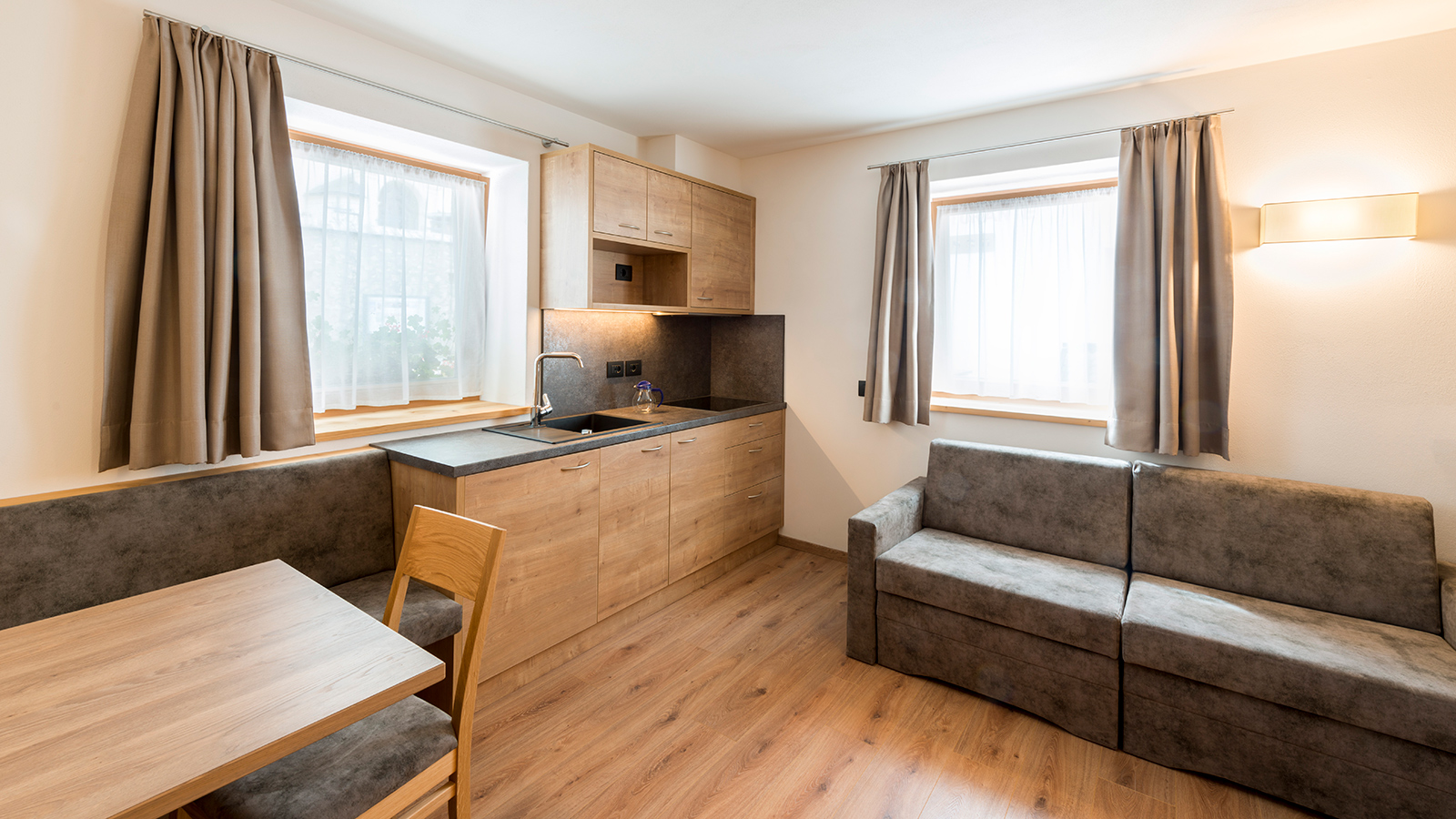 Grandependance - Deluxe